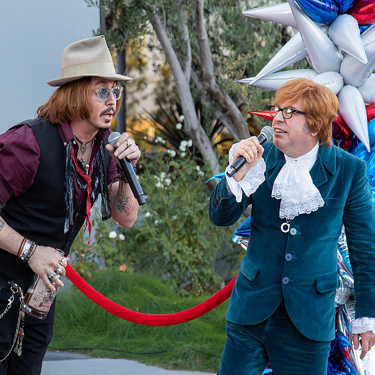 Austin Powers Impersonators and Look-alike